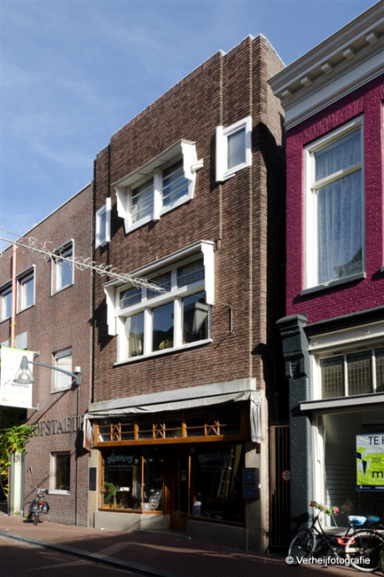 Sint Jacobsstraat 22.
              <br/>
              Annemarieke Verheij, 25 oktober 2015